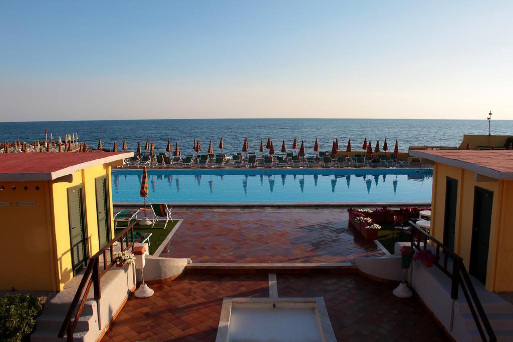 Hotel Sunbay Park Civitavecchia