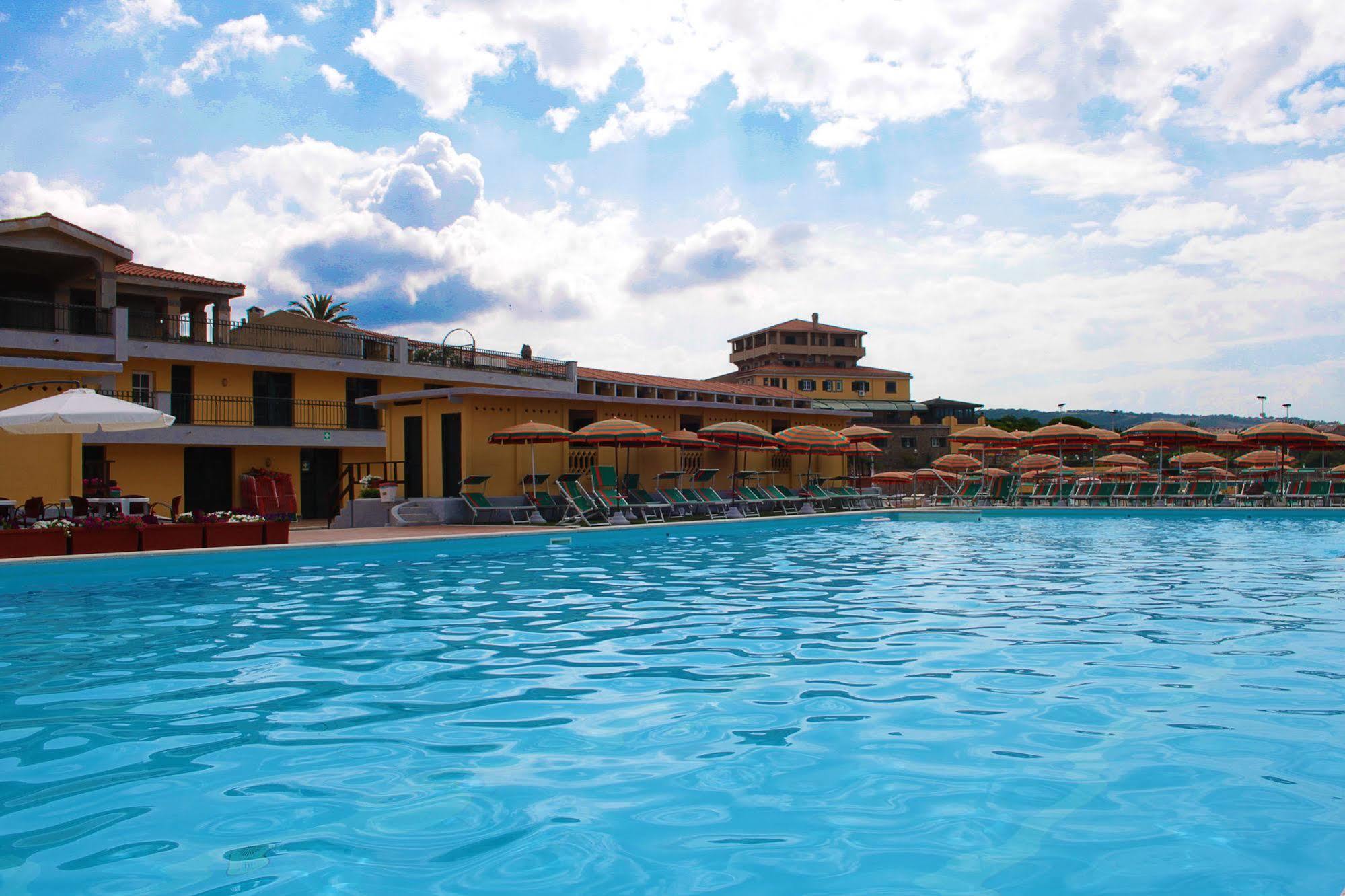 Hotel Sunbay Park